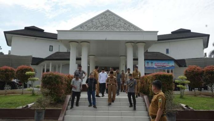 Compress_20251029_112028_8705